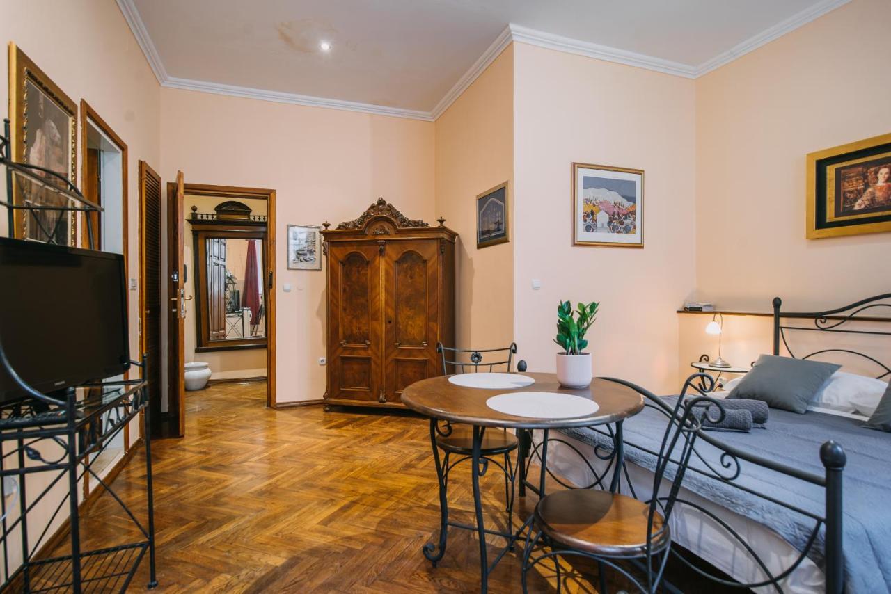 Amorette By Duhomes Apartment